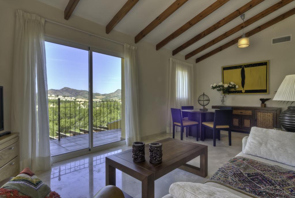 Montemares Golf Luxury Villas & Apartments At La Manga Club Exterior photo