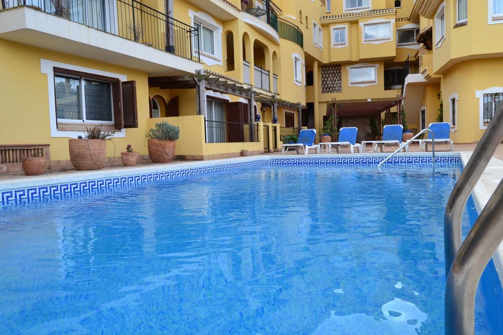 Montemares Golf Luxury Villas & Apartments At La Manga Club Exterior photo